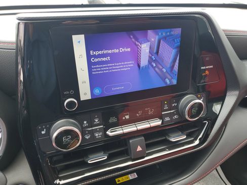 Used 2023 Toyota Highlander XSE image 19