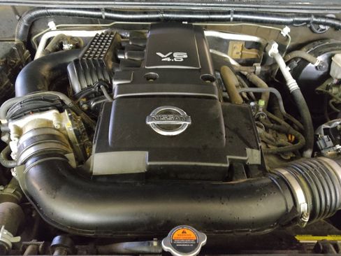 Used 2019 Nissan Frontier SV image 30