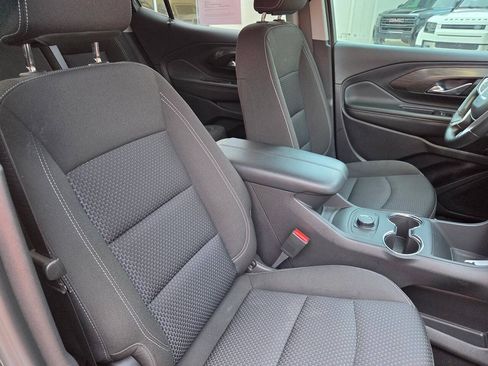 Used 2024 GMC Terrain SLE FWD image 12
