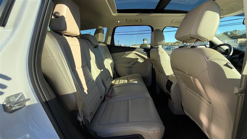 Used 2017 Ford Escape Titanium AWD/4WD image 41