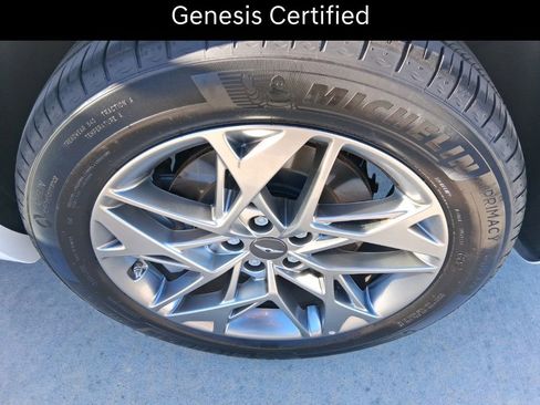 Certified 2025 Genesis GV70 2.5T image 20