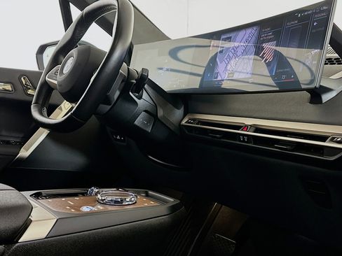 Used 2023 BMW iX xDrive50 w/ Premium Package image 29