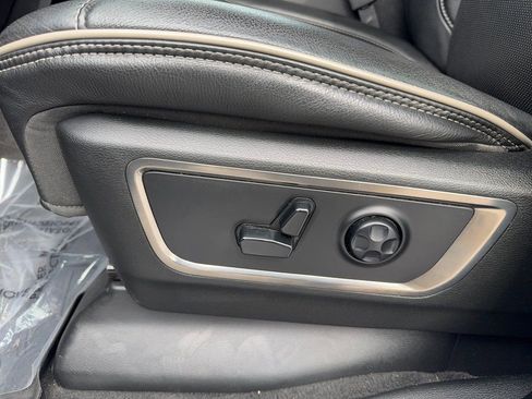 Used 2020 RAM 1500 Limited image 40