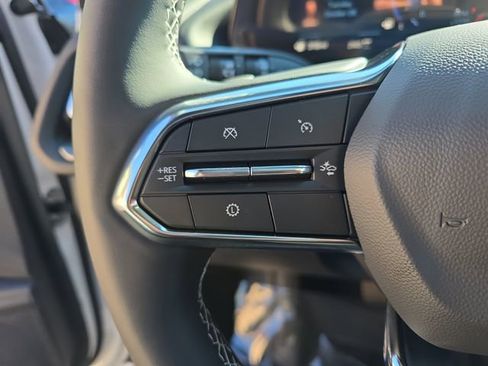 New 2026 Chevrolet Traverse LT w/ Sun and Wheel Package image 19