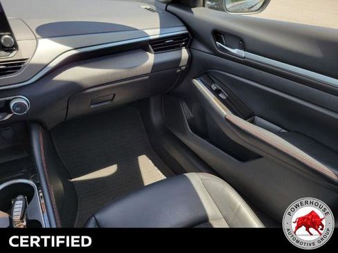 Used 2024 Nissan Altima 2.5 SR FWD image 20