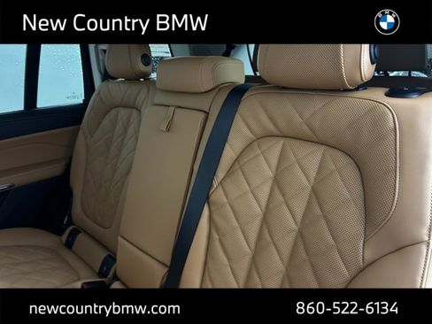 New 2026 BMW X7 xDrive40i w/ Premium Package image 26