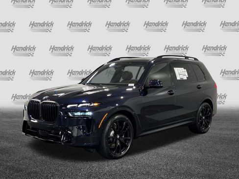 New 2027 BMW X7 xDrive40i w/ M Sport Package AWD/4WD image 3