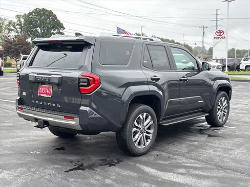 New 2026 Toyota 4Runner Limited AWD/4WD image 3