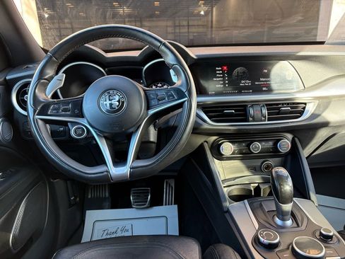 Used 2018 Alfa Romeo Stelvio Ti Sport image 30