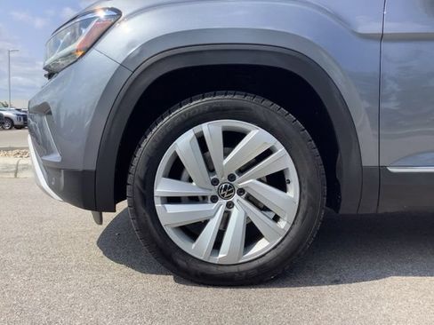 Used 2021 Volkswagen Atlas SEL AWD/4WD image 41