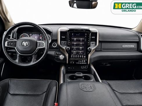 Used 2019 RAM 1500 Laramie AWD/4WD image 11