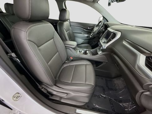 Used 2023 GMC Acadia SLT w/ Elevation Edition FWD image 30