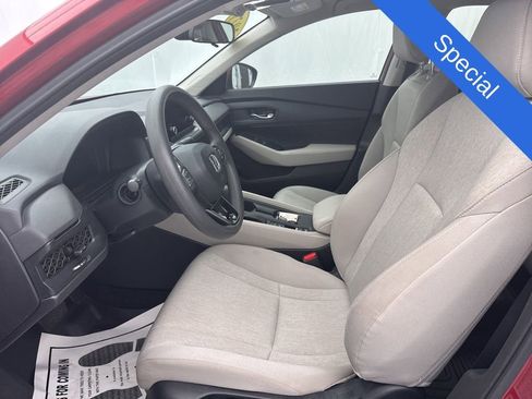 Used 2023 Honda Accord LX image 16