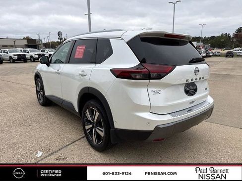 Certified 2024 Nissan Rogue SL w/ SL Premium Package image 12