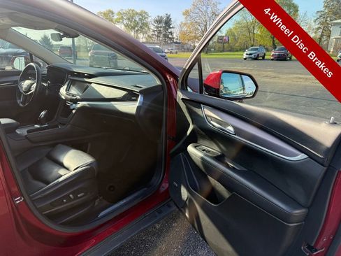 Used 2017 Cadillac XT5 Luxury FWD image 42