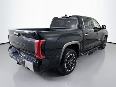 Used 2024 Toyota Tundra Limited AWD/4WD image 7
