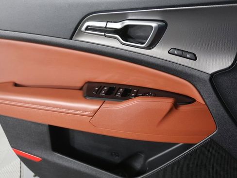 Certified 2024 Kia Sportage SX image 14