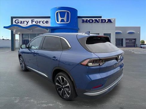 New 2025 VinFast VF 8 Plus image 3