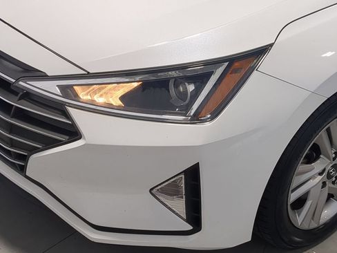 Used 2020 Hyundai Elantra Value Edition FWD image 14
