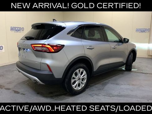 Used 2023 Ford Escape Active AWD/4WD image 3