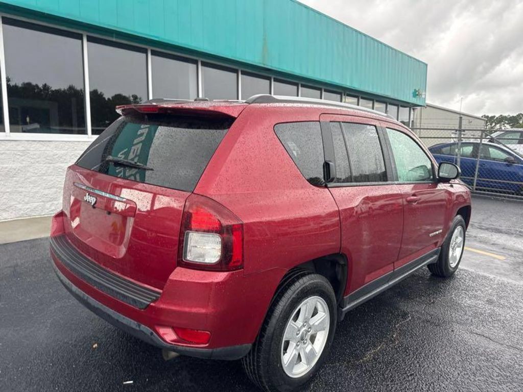 Used 2017 Jeep Compass Sport w/ Power Value Group FWD image 4