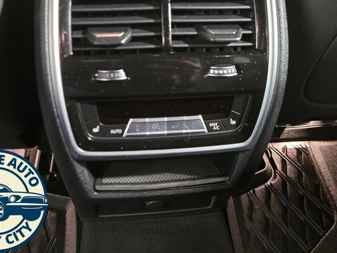 Used 2019 BMW X5 xDrive50i w/ Off-Road Package AWD/4WD image 36