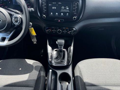 Used 2021 Kia Soul S FWD image 11
