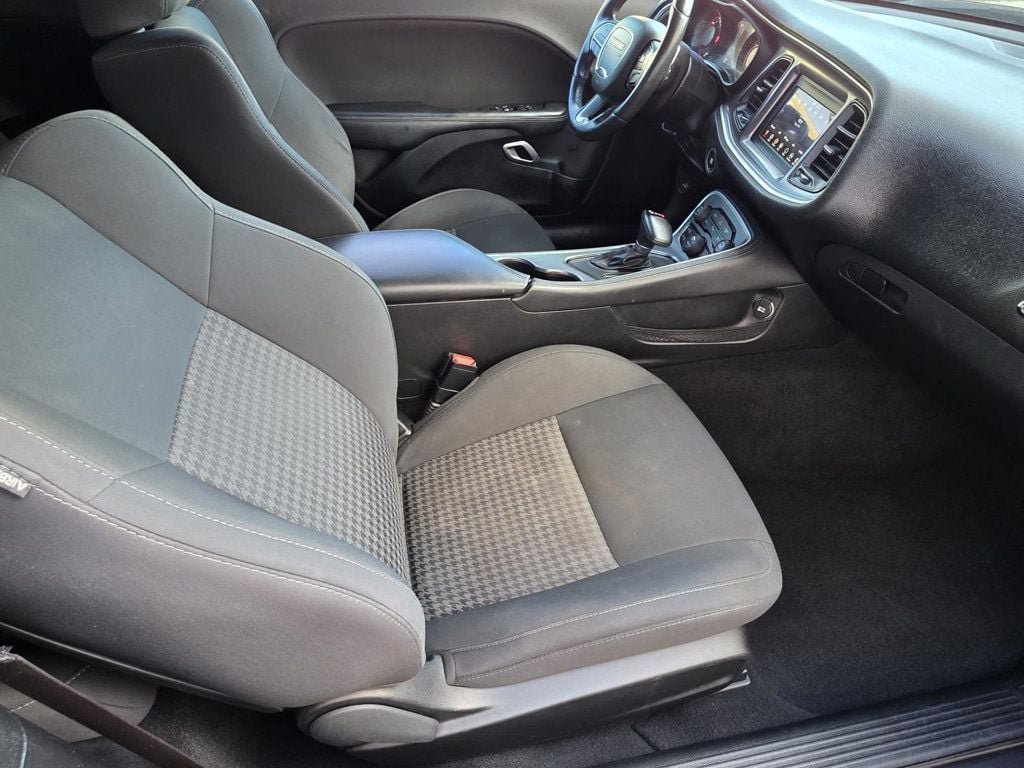 Used 2019 Dodge Challenger R/T w/ Blacktop Package RWD image 8