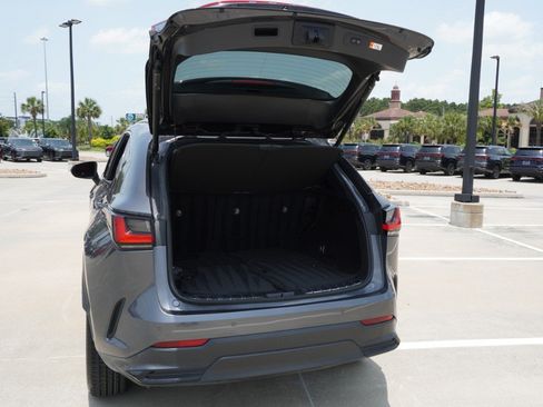 Certified 2025 Lexus NX 250 FWD w/ Towing Package (2000 Lbs) image 35