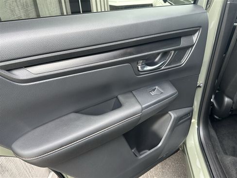 Used 2026 Honda CR-V TrailSport image 49
