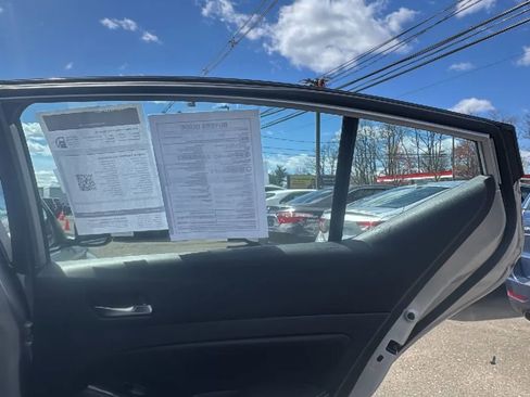 Used 2022 Nissan Altima 2.5 SV w/ SV Premium Package image 16