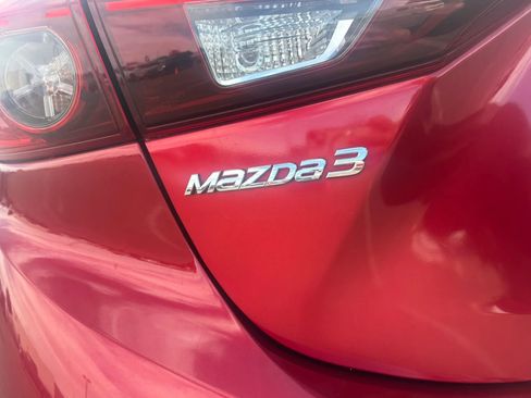 Used 2015 MAZDA MAZDA3 i SV FWD image 16