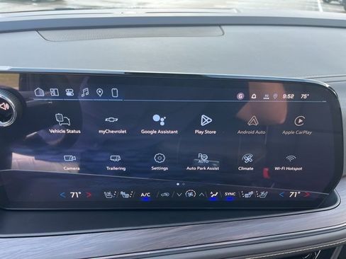 New 2026 Chevrolet Suburban Premier w/ Sun And Tow Package image 36