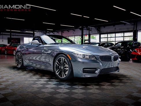 Used 2016 BMW Z4 sDrive35is RWD image 28