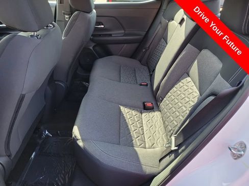 Used 2025 Nissan Kicks SV FWD image 20