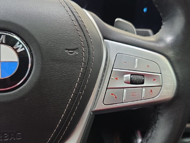 Used 2023 BMW X7 xDrive40i AWD/4WD image 17