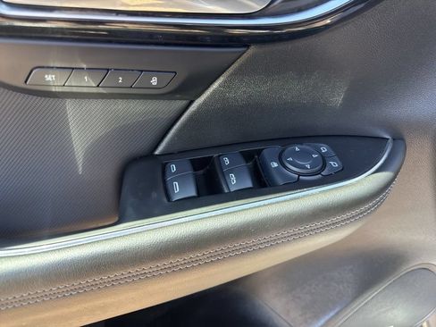 Used 2024 Buick Envision Preferred AWD/4WD image 26