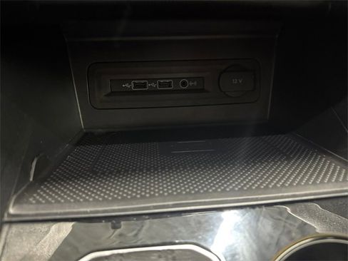 Used 2021 Volkswagen Atlas SEL image 16