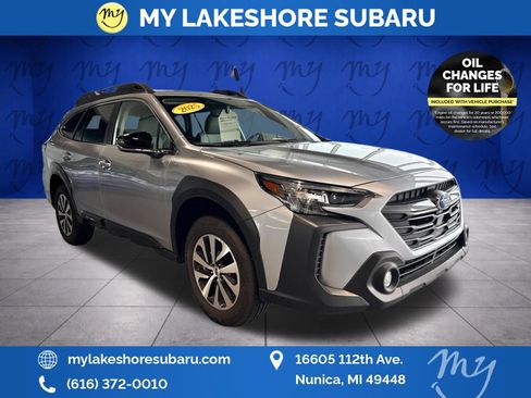 Certified 2025 Subaru Outback Premium AWD/4WD image 1