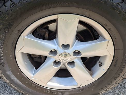 Used 2012 Nissan Rogue S w/ Special Edition Pkg AWD/4WD image 23