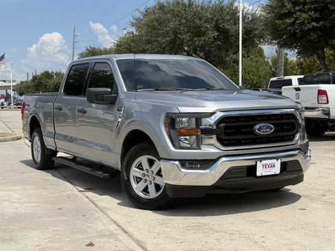 Used 2023 Ford F150 XLT w/ Equipment Group 301A Mid RWD image 2