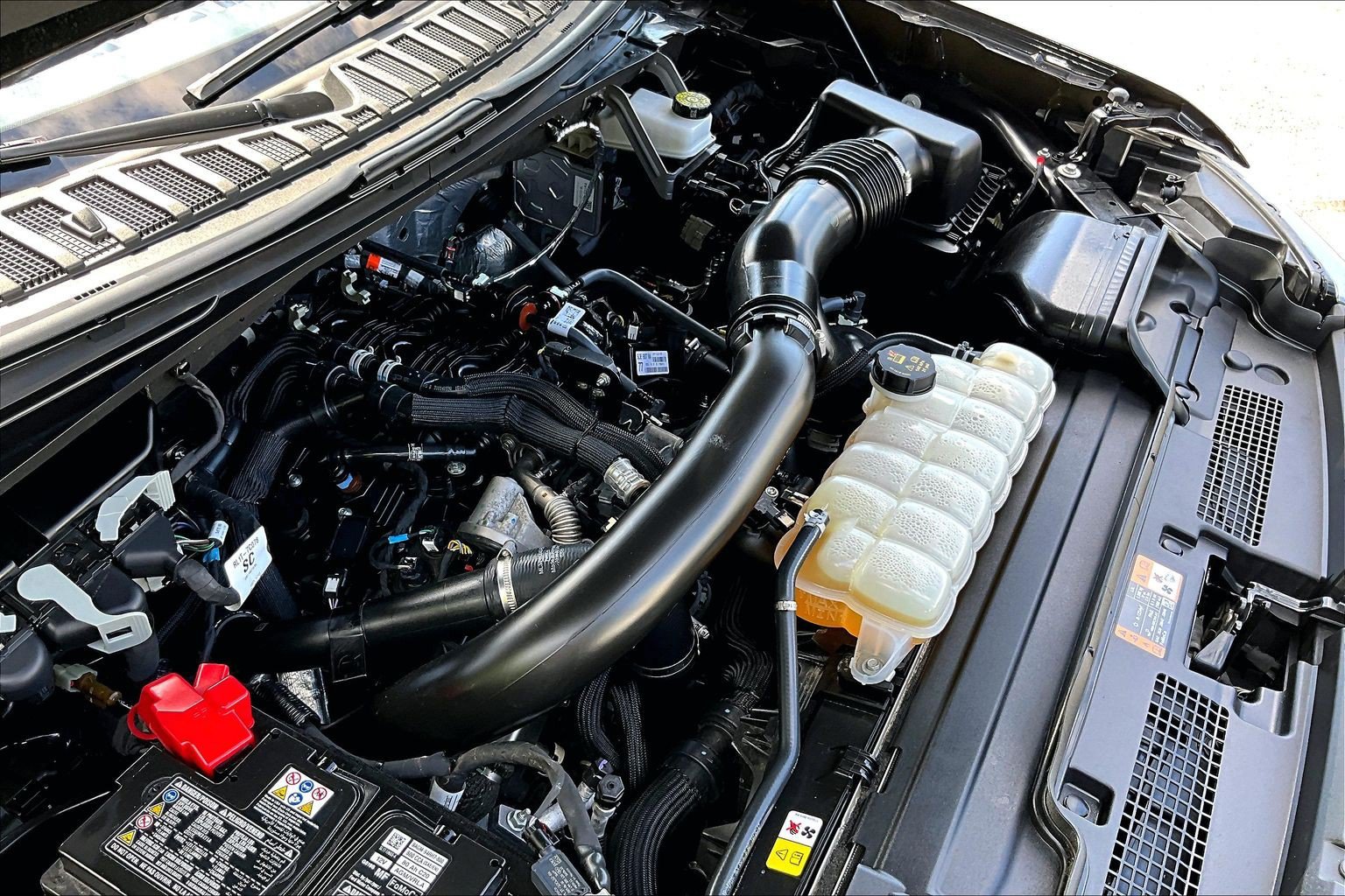 Certified 2025 Ford Expedition Active RWD image 36