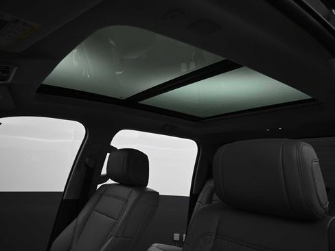 Used 2023 Toyota Tundra Limited image 11