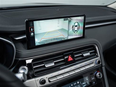 New 2026 Genesis G70 2.5T Prestige image 25