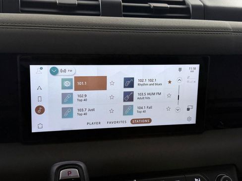 Certified 2021 Land Rover Defender 110 X-Dynamic SE image 25