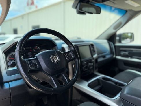 Used 2017 RAM 1500 Big Horn AWD/4WD image 15