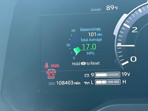 Used 2023 Toyota Sequoia Capstone AWD/4WD image 16