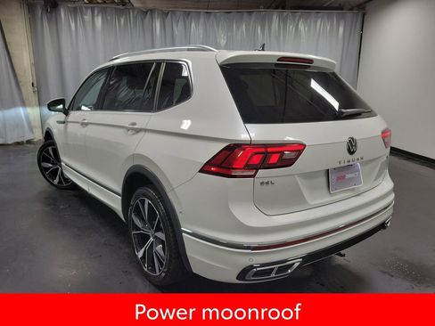 Used 2023 Volkswagen Tiguan SEL R-Line image 6