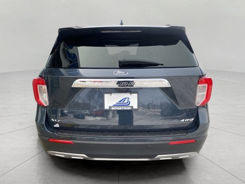 Used 2023 Ford Explorer XLT w/ Equipment Group 202A image 6