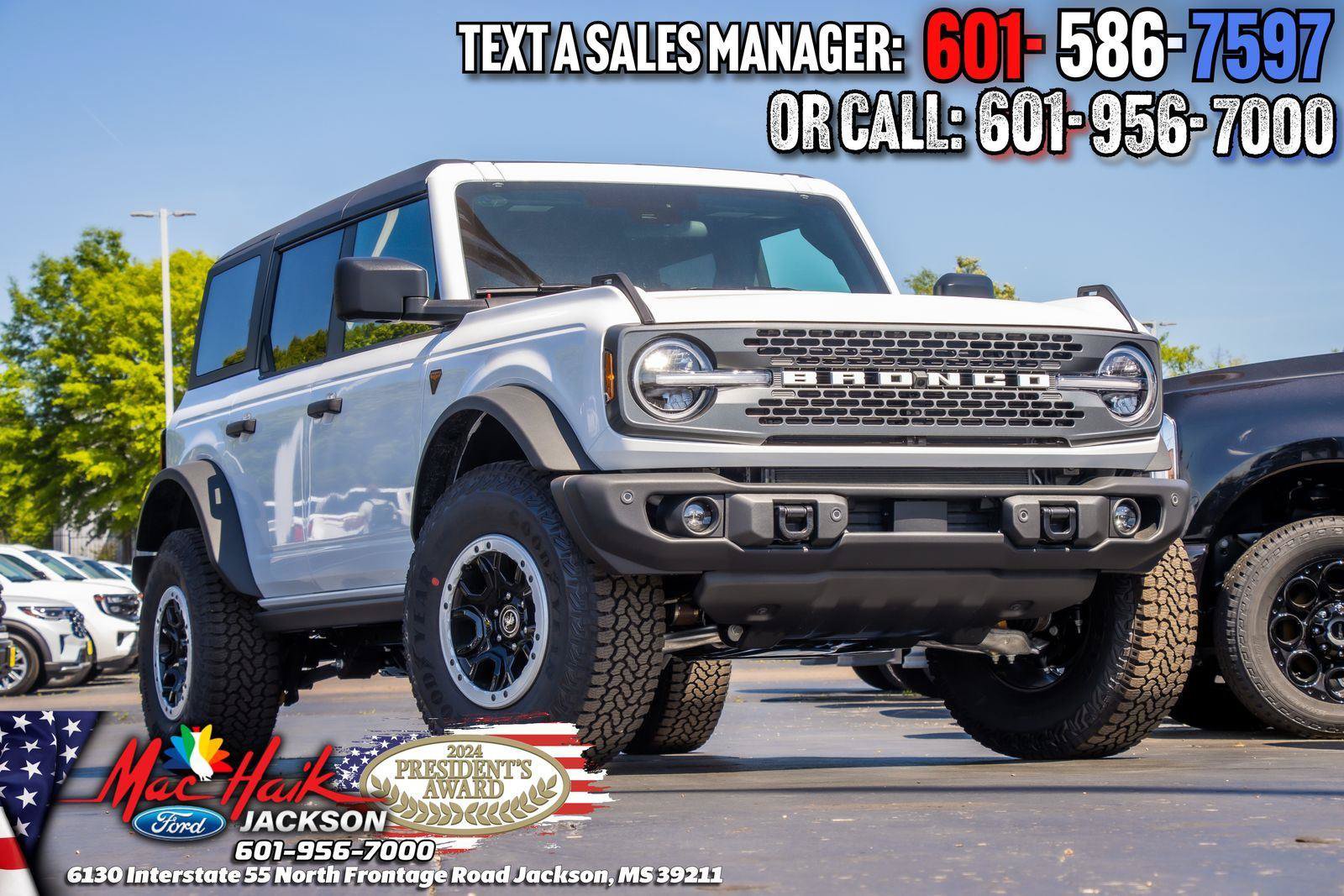 New 2026 Ford Bronco Badlands AWD/4WD image 1